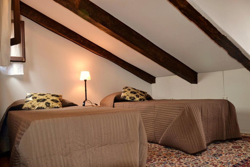 Attico San Marco Apartment Veneţia Cameră foto