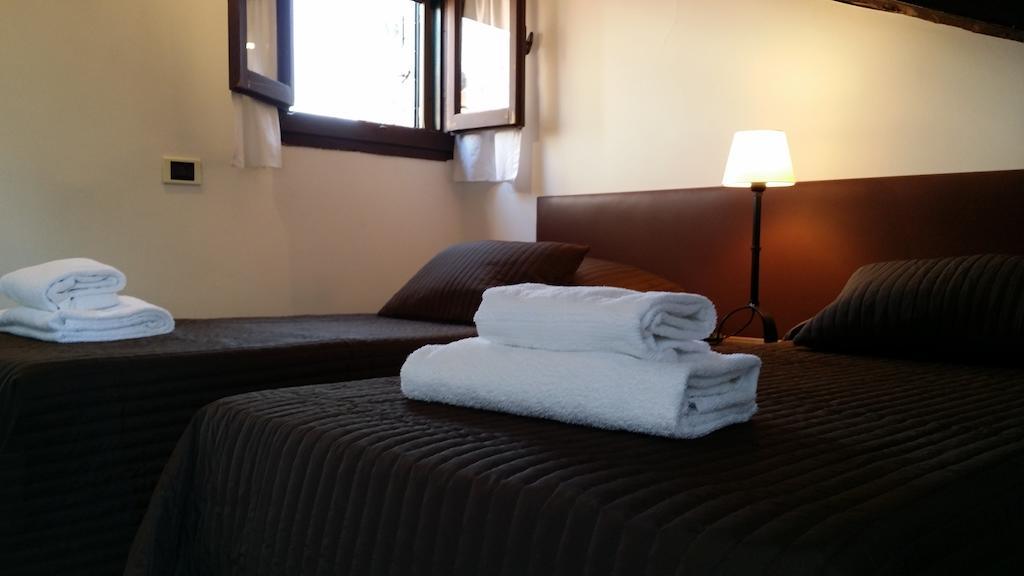 Attico San Marco Apartment Veneţia Cameră foto